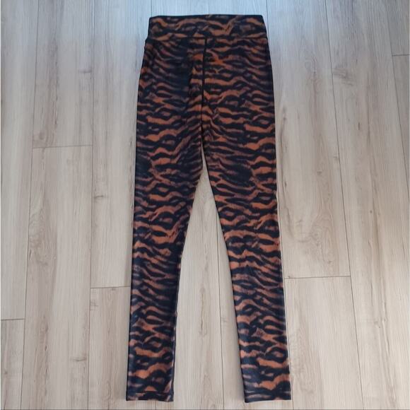 The Upside Equinox Tiger Leggings Size 6 XS/S EUC Rare Print - Picture 4 of 6